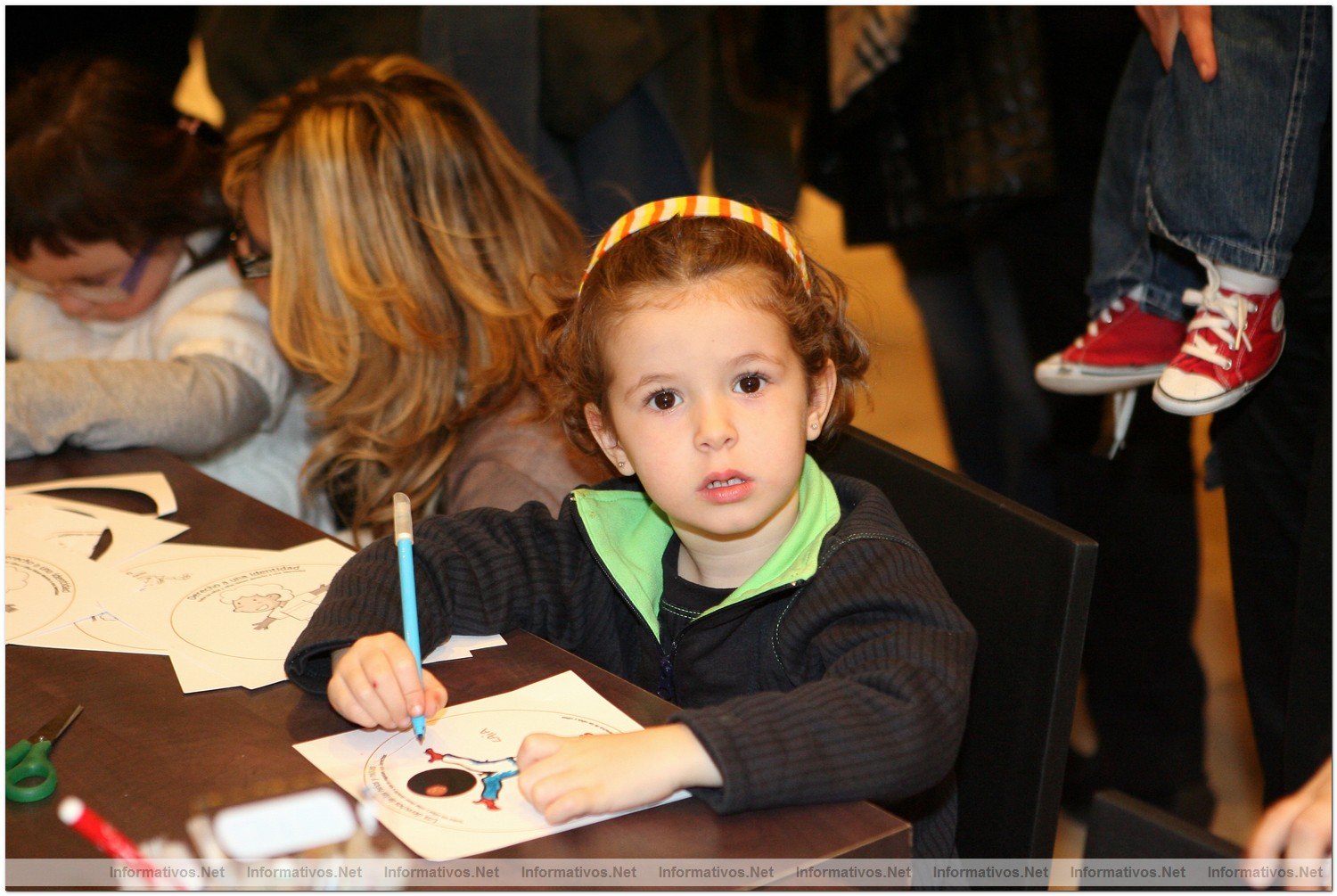Presentacin del Calendario Talita 2010: concurso de dibujo infantil a favor de los derechos de los nios.