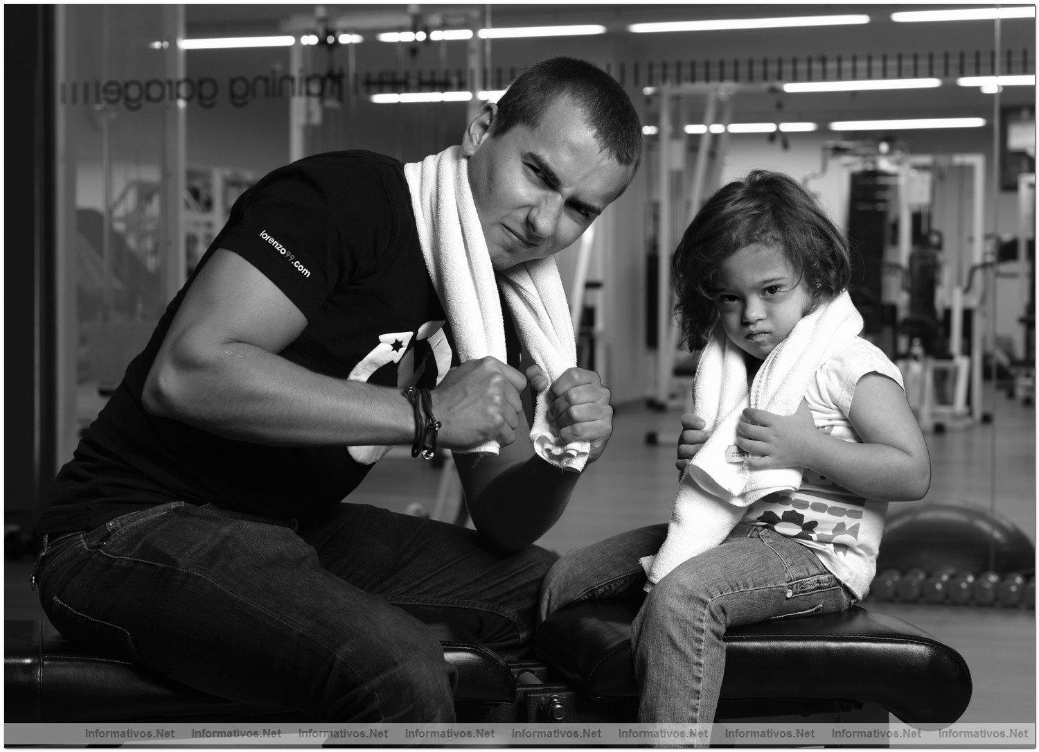 Presentacin del Calendario Talita 2010: Jorge Lorenzo y Anna (Septiembre)