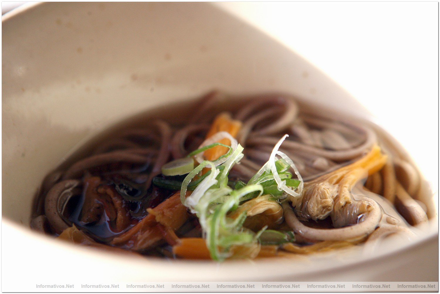 Rte. Icho, una revolucin en cocina japonesa en Barcelona. Soba (fideos; se toman sorbidos)