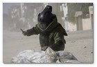 :: Pulse para Ampliar :: Imagen de la película "EN TIERRA HOSTIL (THE HURT LOCKER)"