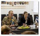:: Pulse para Ampliar :: La princesa Victoria de Suecia en Mazar-E-Sharif (Afganistán)