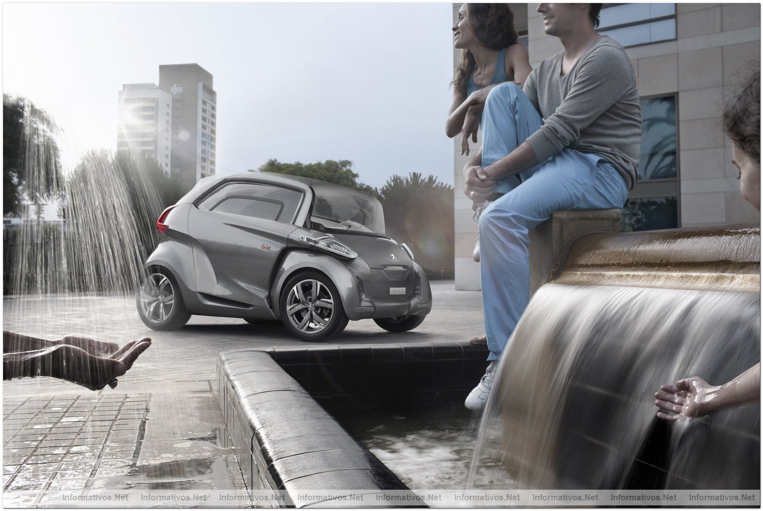Peugeot BB1: 2,5metros, 4 plazas, 100 % elctrico; el concept BB1 es una forma revolucionaria de entender los desplazamientos urbanos del futuro