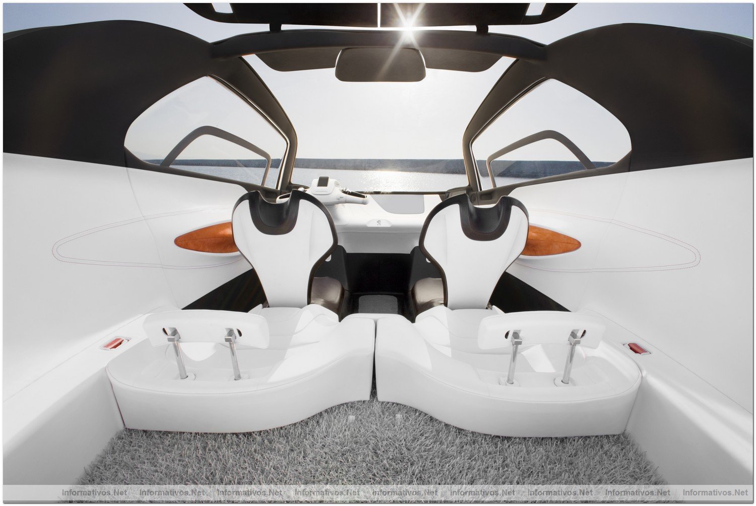 Peugeot BB1: 2,5metros, 4 plazas, 100 % elctrico; el concept BB1 es una forma revolucionaria de entender los desplazamientos urbanos del futuro