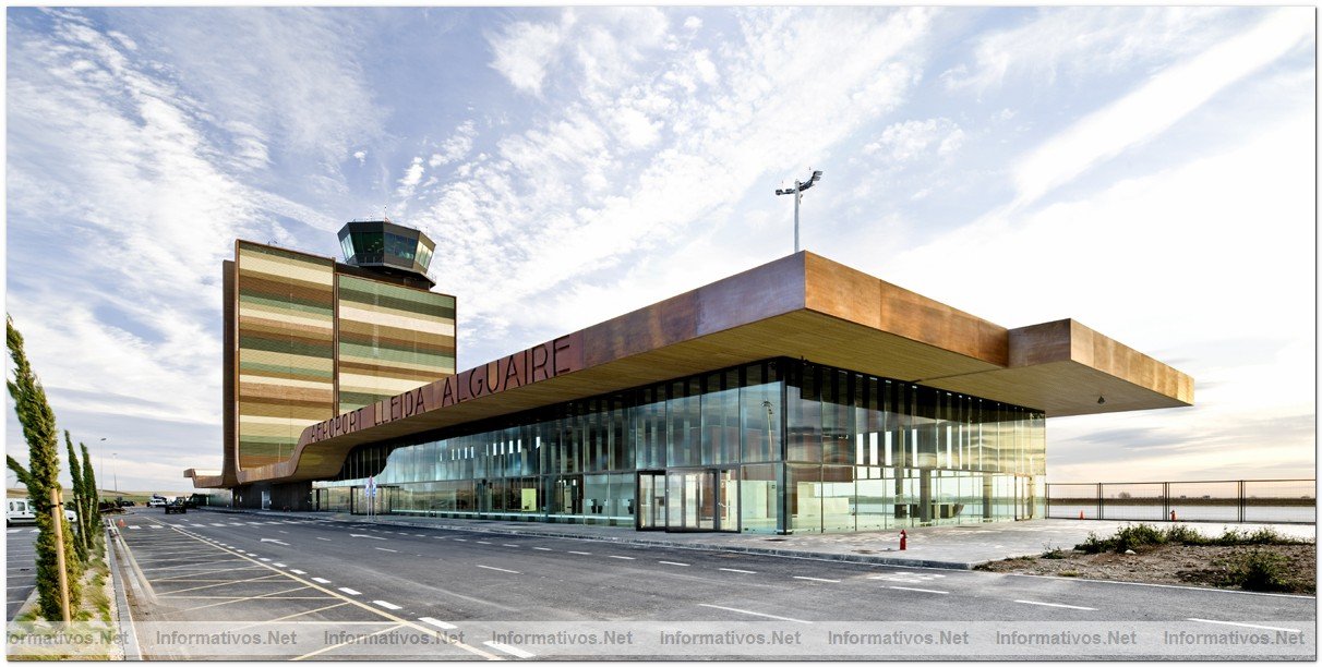 Nuevo aeropuerto Lleida-Alguaire (denominacin internacional Lleida-Pirineos)