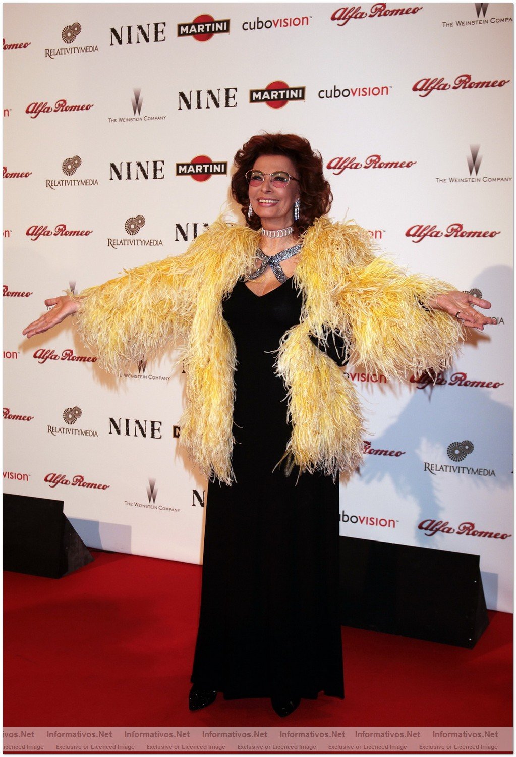 ROME - JANUARY 13:  Sophia Loren attends the Rome screening of 'NINE' co-hosted by Martini, at the Auditorium Conciliazione on January 13, 2010 in Rome, Italy.