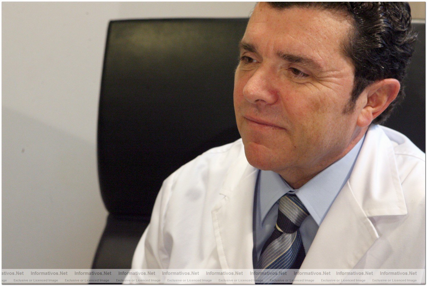 Dr. Ramn Vila-Rovira, cirujano plstico