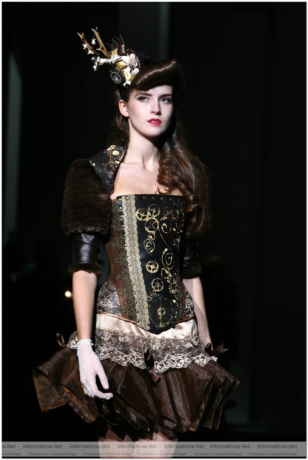 BCN26ENE010.- Pasarela Moda 080: Bibian Blue
