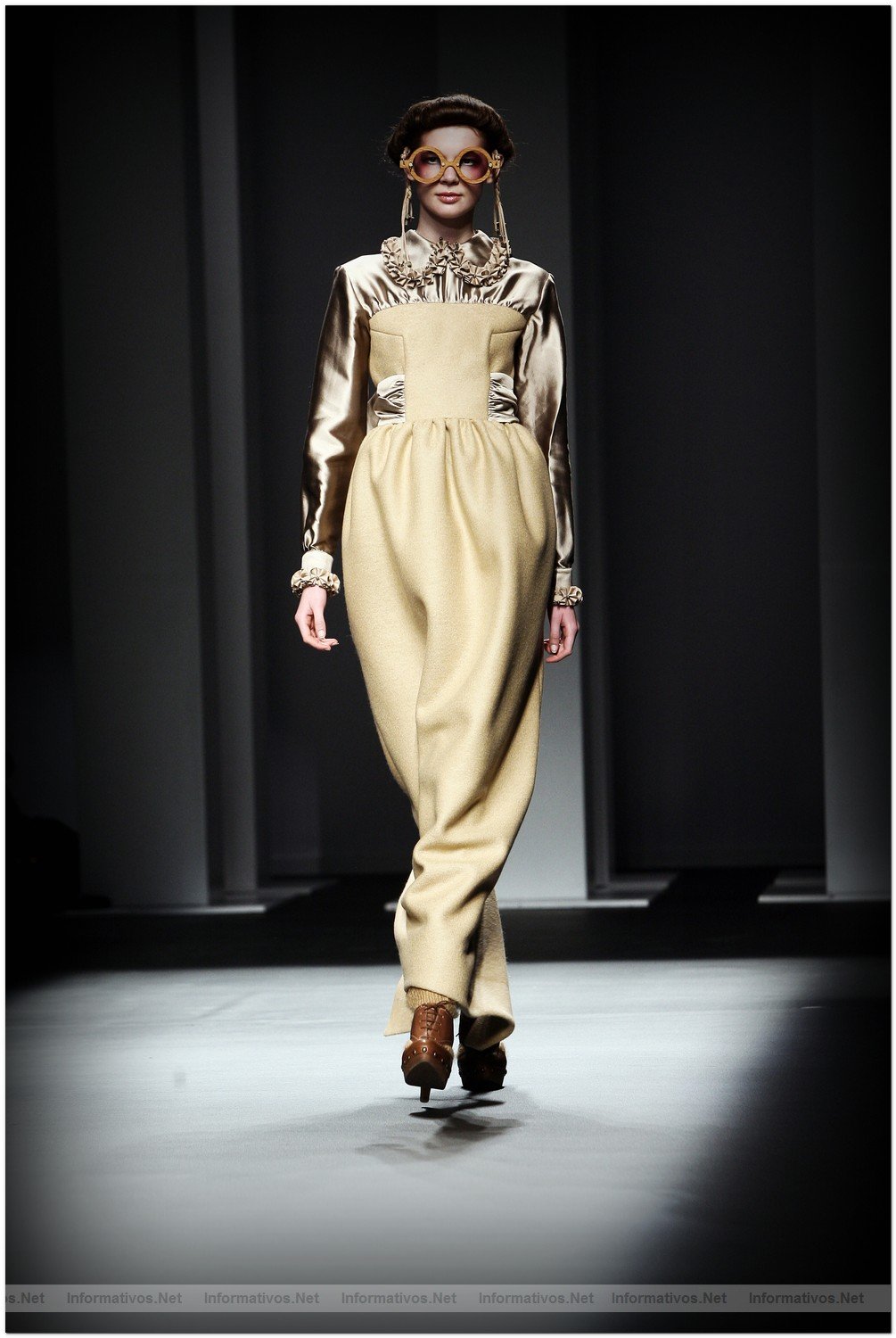 BCN.ENE.010.- Pasarela Moda 080: Manuel Bolao