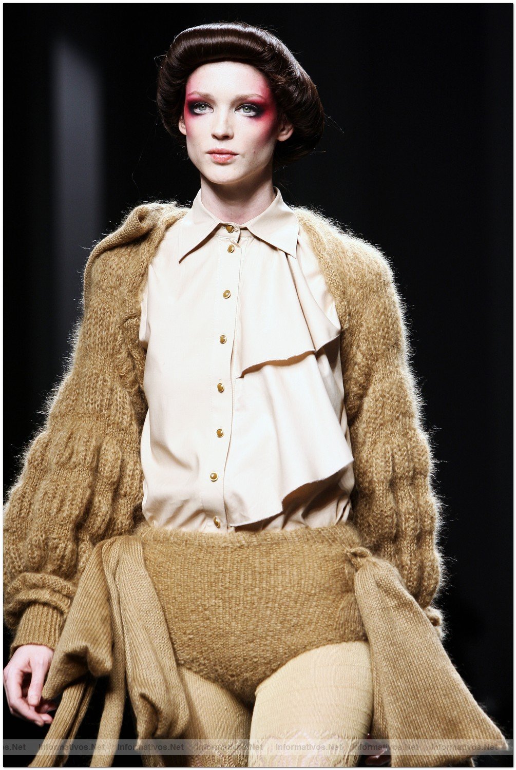 BCN.ENE.010.- Pasarela Moda 080: Manuel Bolao