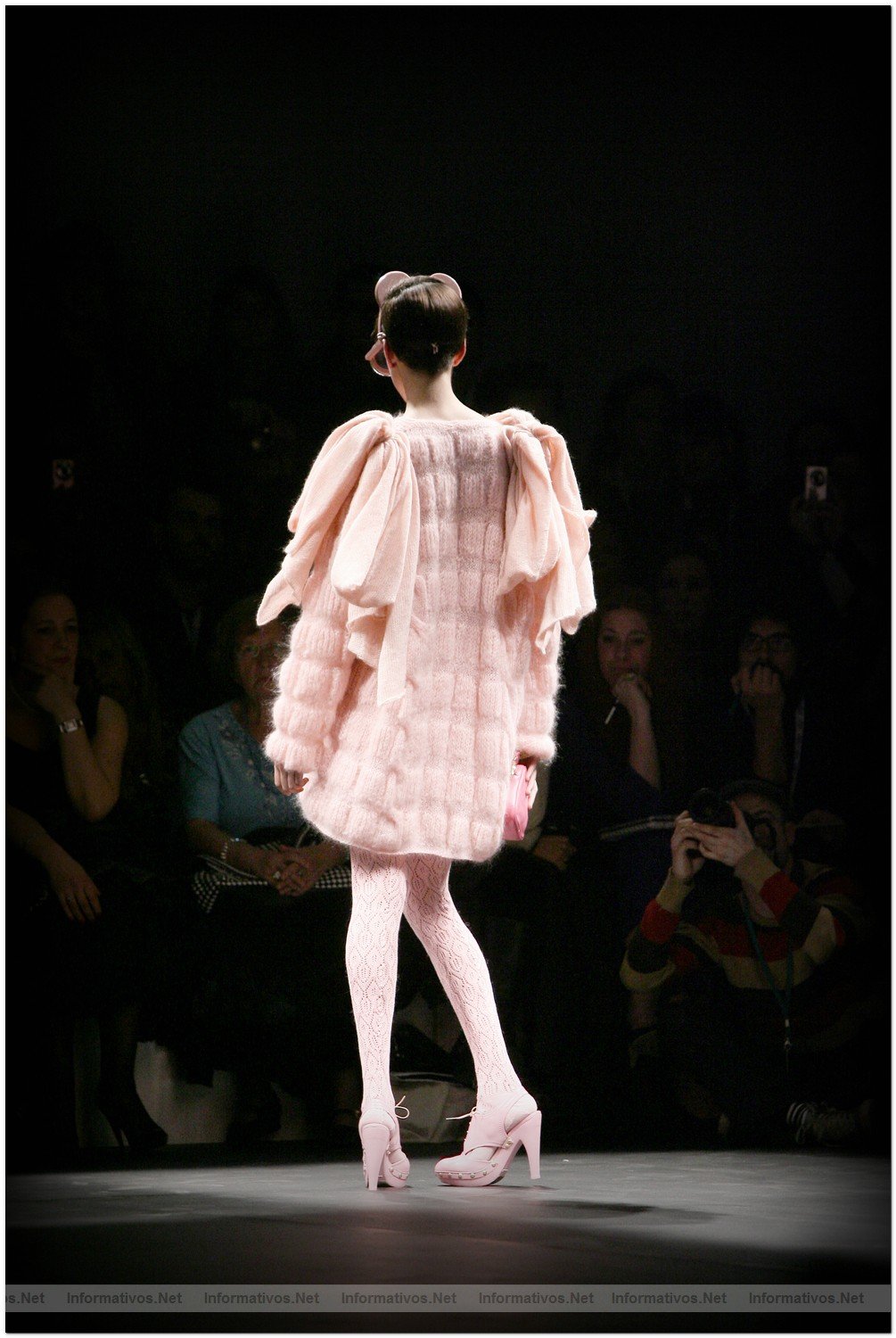BCN.ENE.010.- Pasarela Moda 080: Manuel Bolao