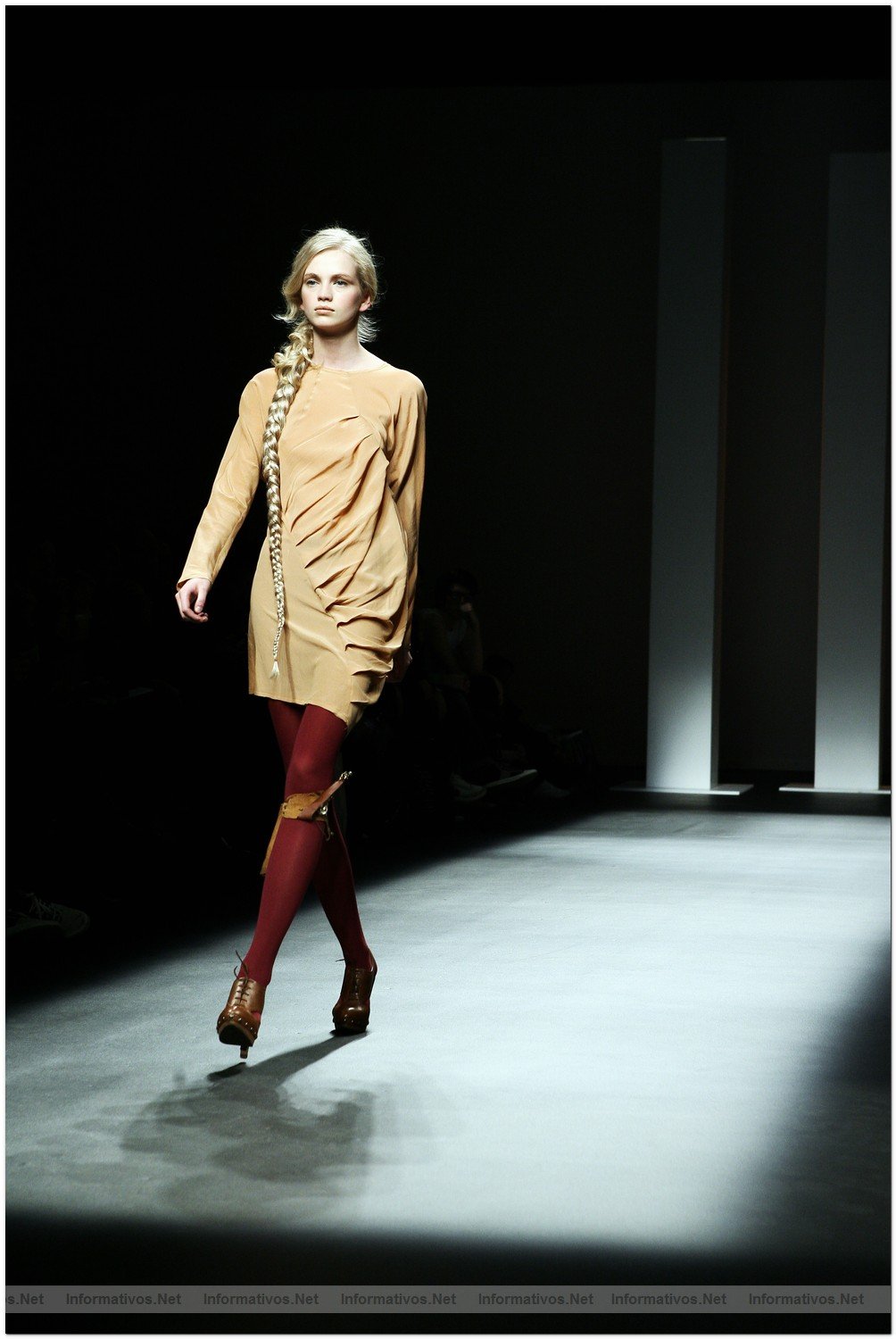 BCN.ENE.010.- Pasarela Moda 080: Stefania Borras