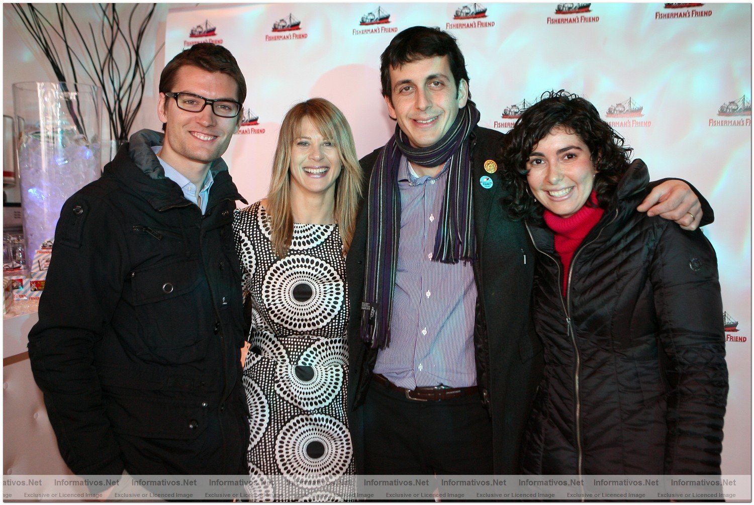 BCN16FEB010.- FishermanS Friend regala 6.000 euros para vivir una xperiencia xtrafuerte:  Jaume Batrian (Marketing FF),  Araceli Segarra, Guillem Grael (Dir. Marketing ChupaChups) y Claudia Garca (Marketing FF)