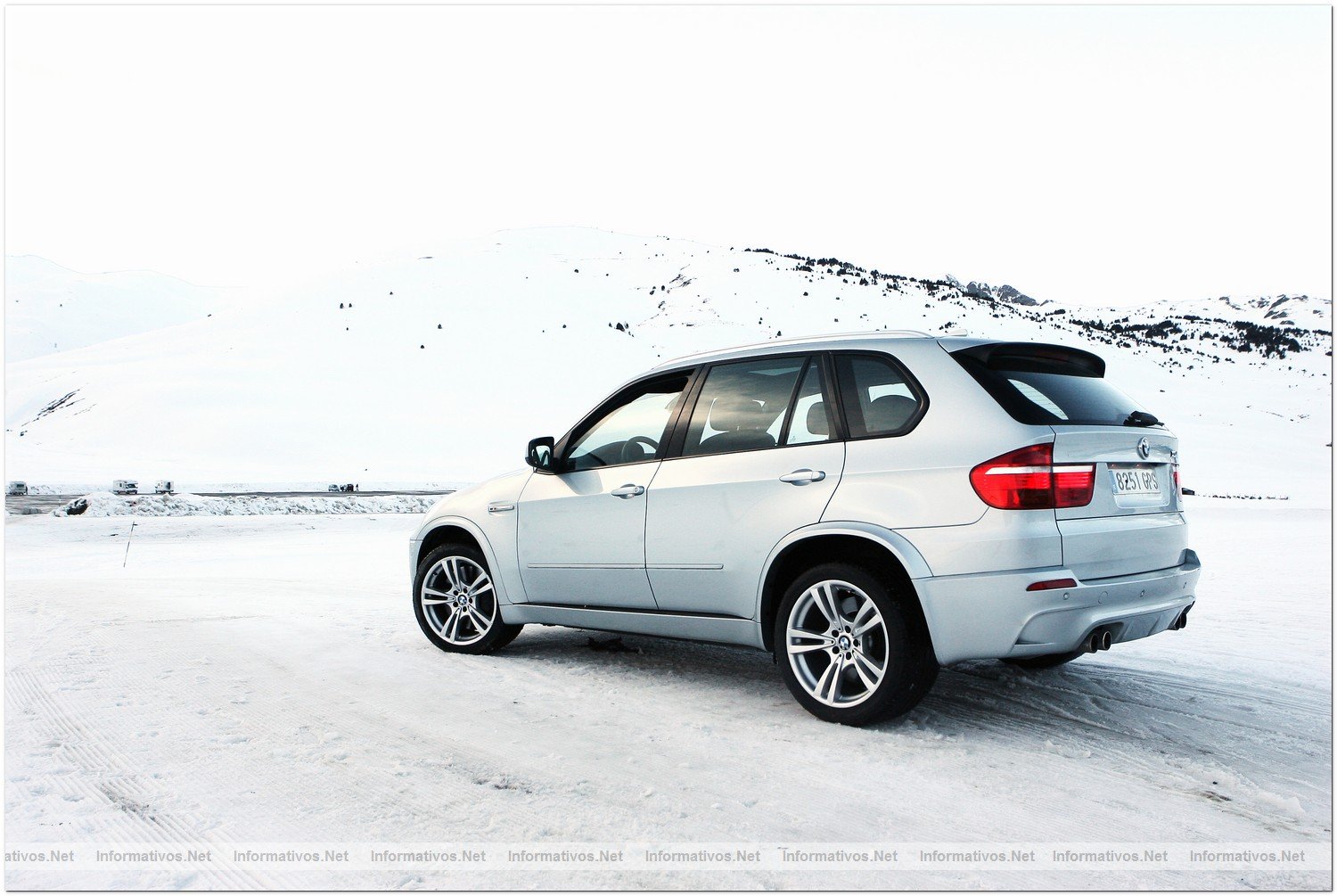 Baqueira (Lrida  Lleida) | 23FEB010.-  BMW X5 M en la nieve
