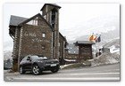 :: Pulse para Ampliar :: El Infiniti FX, coche oficial para transfers de los clientes del Hotel La Pleta de Baqueira.