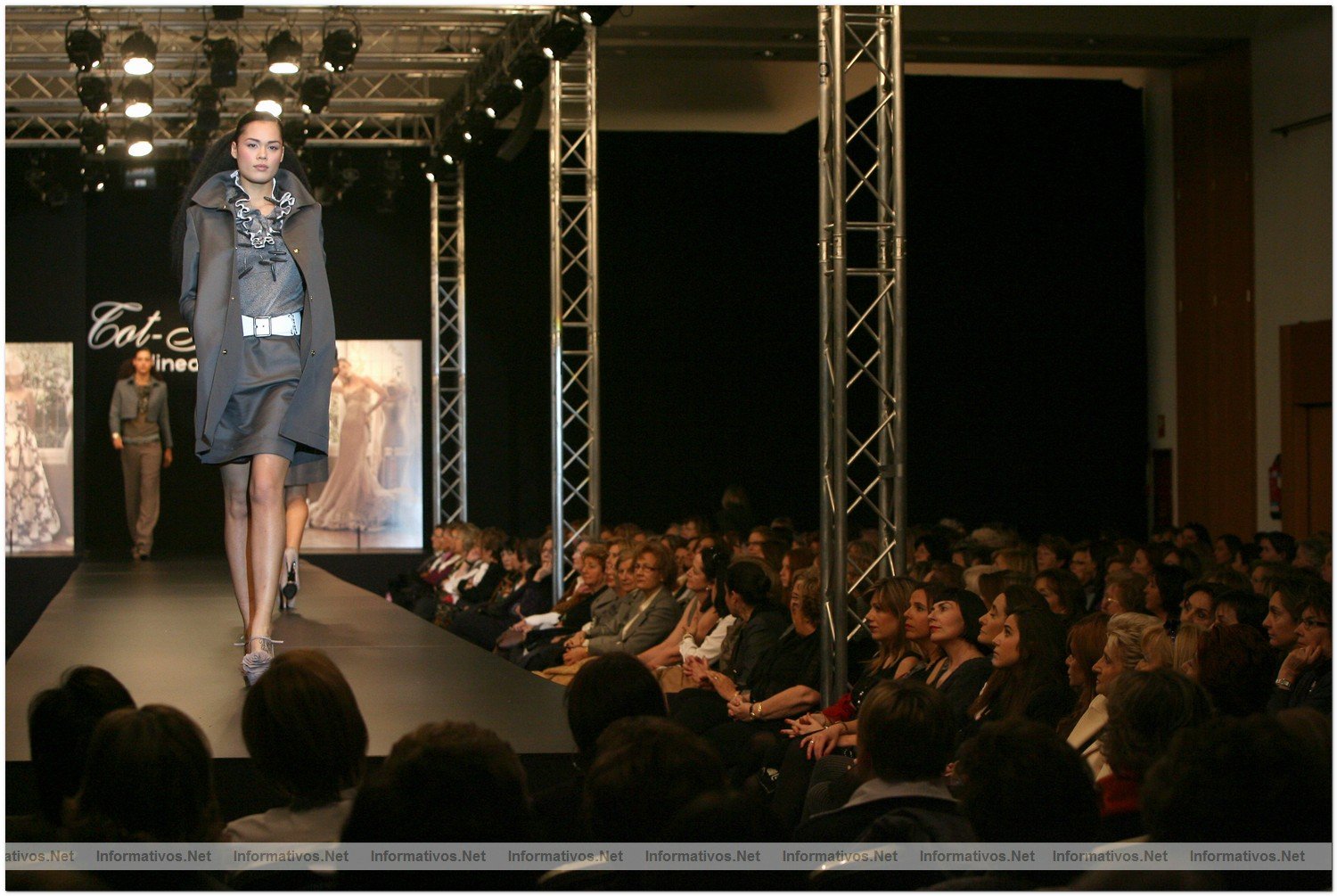 BCN24FEB010.- Desfile Primavera-Verano 2010 de Tot-Hom