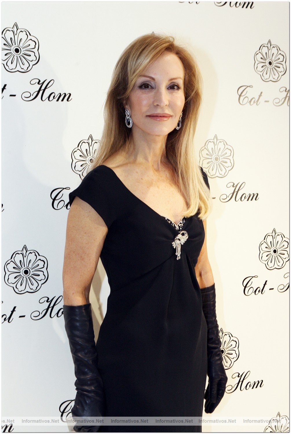 MAD11MAR010.- Inauguracin de Tot-Hom Madrid. La 'socialite' Carmen Lomana