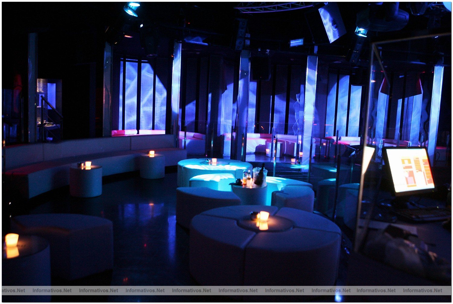BCN04MAR010.- Inauguracin de "The One" Club Barcelona. Planta Superior y VIP