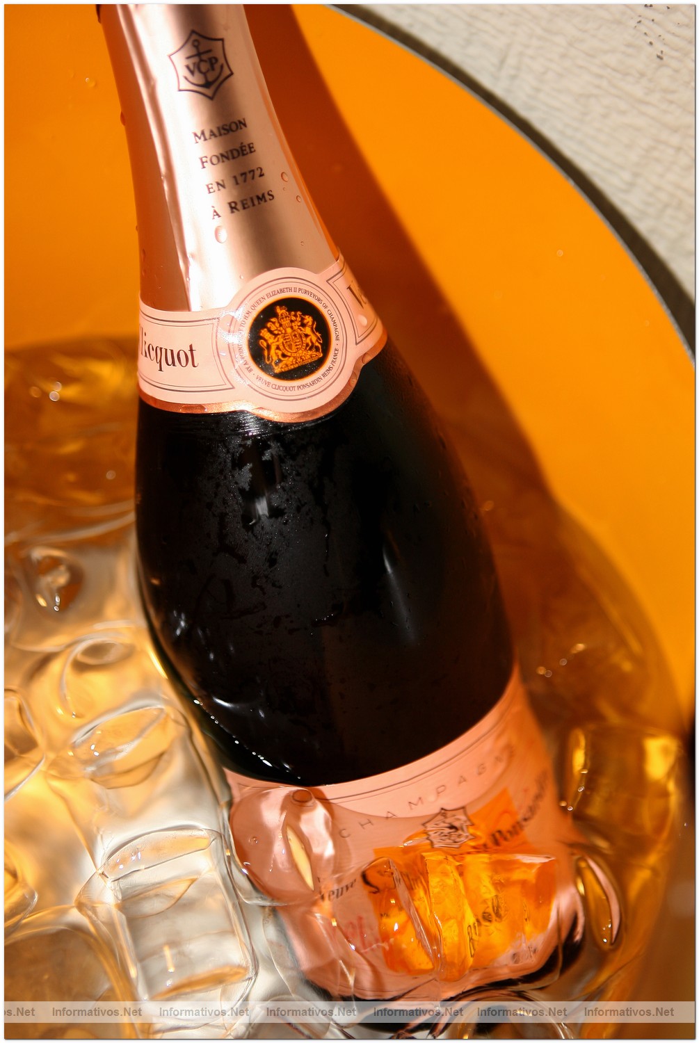Baqueira22MAR010.- Maridaje de Champagnes Veuve Clicquot en el Hotel La Pleta;  Rosé.