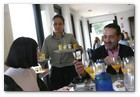 :: Pulse para Ampliar :: 12ABR010.Calvia - Mallorca.- Eladio de Mora (dEmo) artista plástico nos muestra sus creaciones mientras desayunamos en el hotel Maricel Hospes