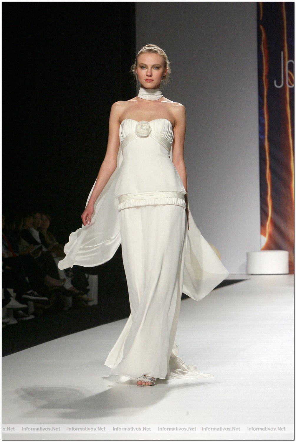BCN18MAY010.- Barcelona Bridal Week - Pasarela Gaudi Novias: JM Peiro 2011
