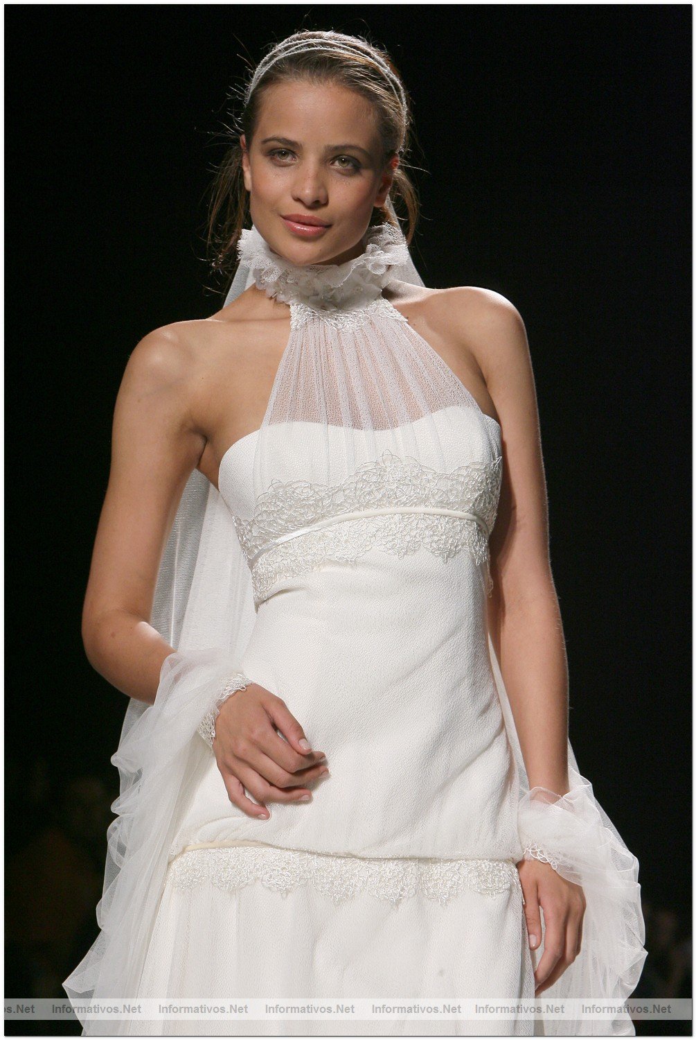 BCN18MAY010.- Barcelona Bridal Week - Pasarela Gaudi Novias: JM Peiro 2011
