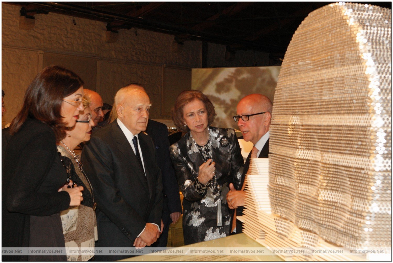 Su Majestad inaugur en Atenas la exposicin sobre la arquitectura espaola: Una ciudad llamada Espaa. Arquitectura contempornea espaola