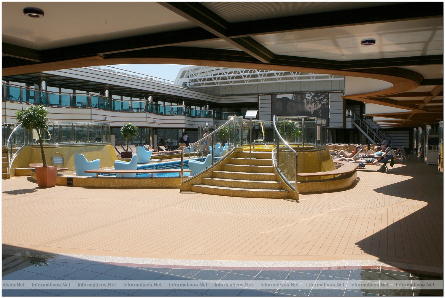 Costa Cruceros adquiere los derechos para la retransmisin de la Copa Mundial FIFA Sudfrica 2010: Costa Pacfica