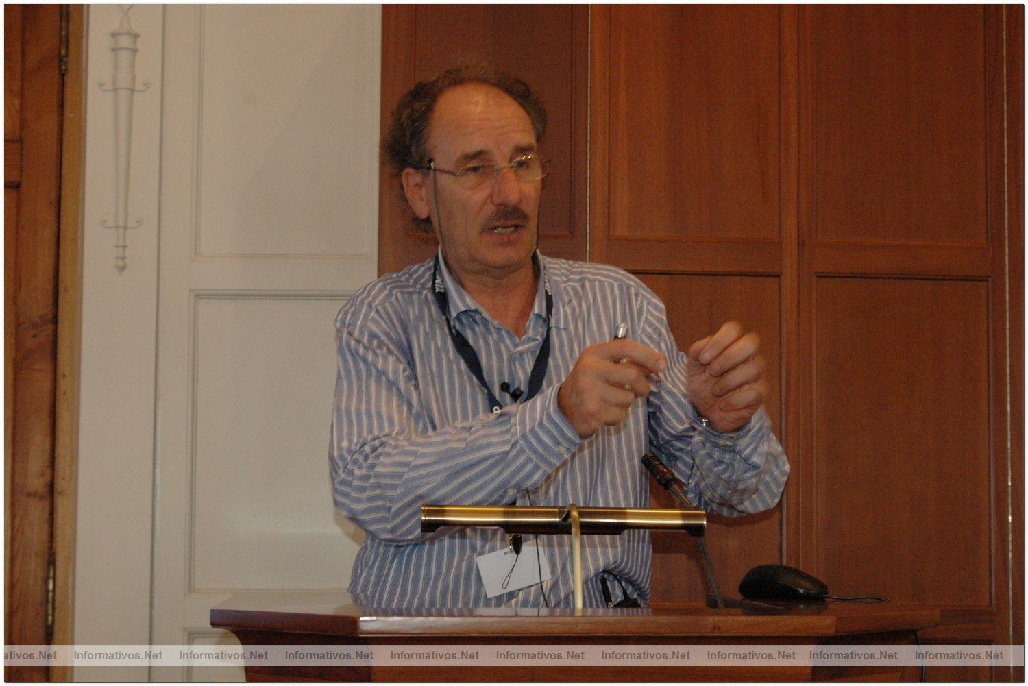 Santander, 29 de julio de 2010.- El Dr. Guarner en su conferencia "Probiticos: valoracin cientfica, impacto en la prctica clnica y en el intestino"