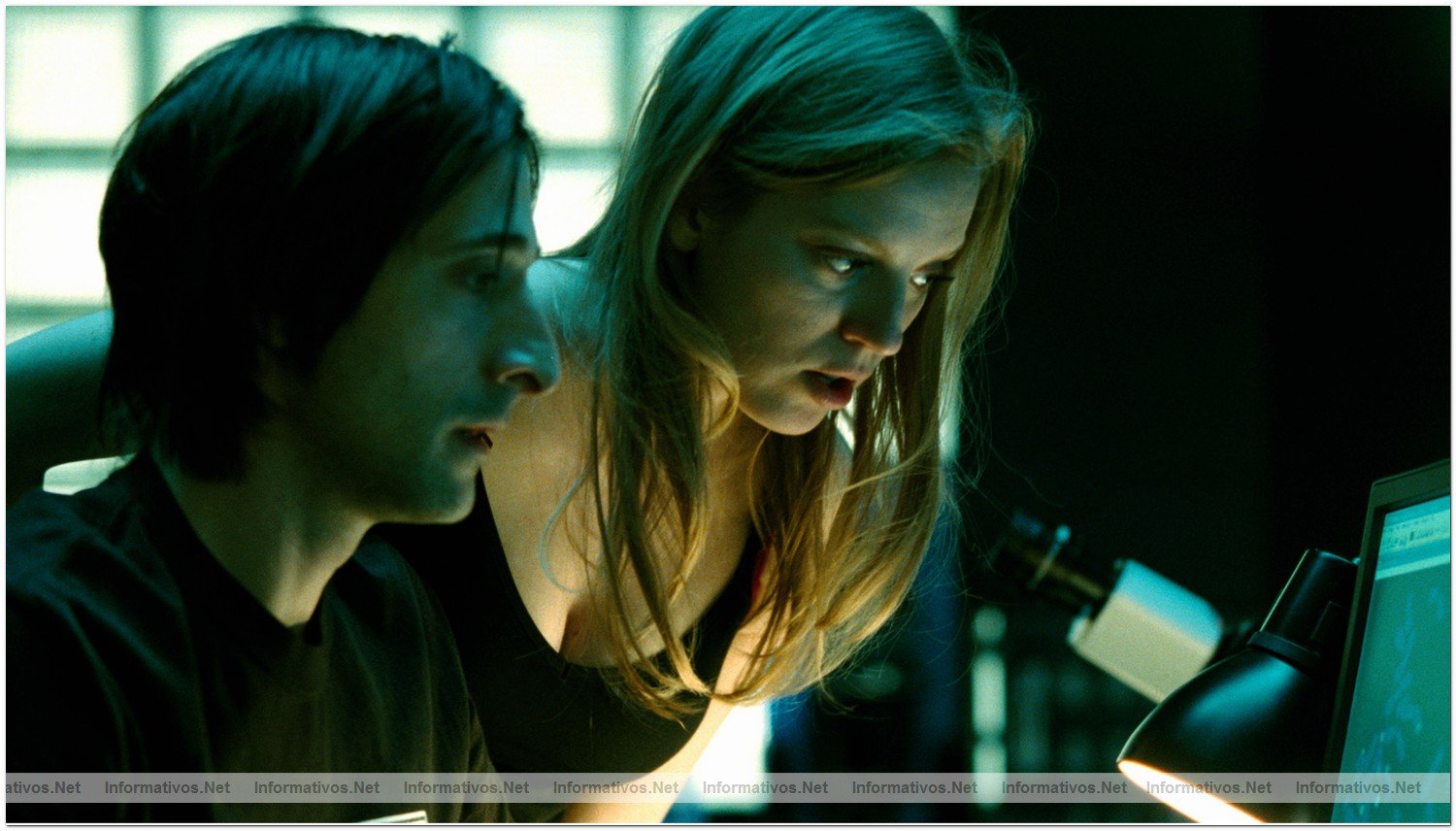 SPLICE. EXPERIMENTO MORTAL, EN CINES DESDE EL 30 DE JULIO 2010: Clive (Adrien Brody) y Elsa (Sarah Polley).
