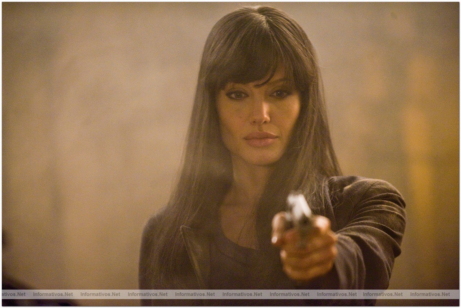 SALT: estreno 20 de Agosto 2010