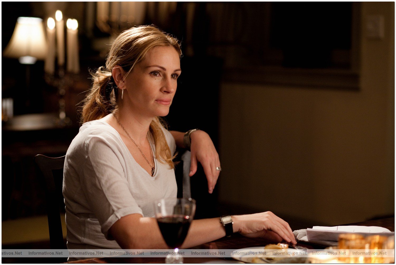 Fotograma de ''Eat Pray Love (Come Reza Ama)'' basada en el best seller homnimo de la escritora y periodista Elizabeth Gilbert: Julia Roberts