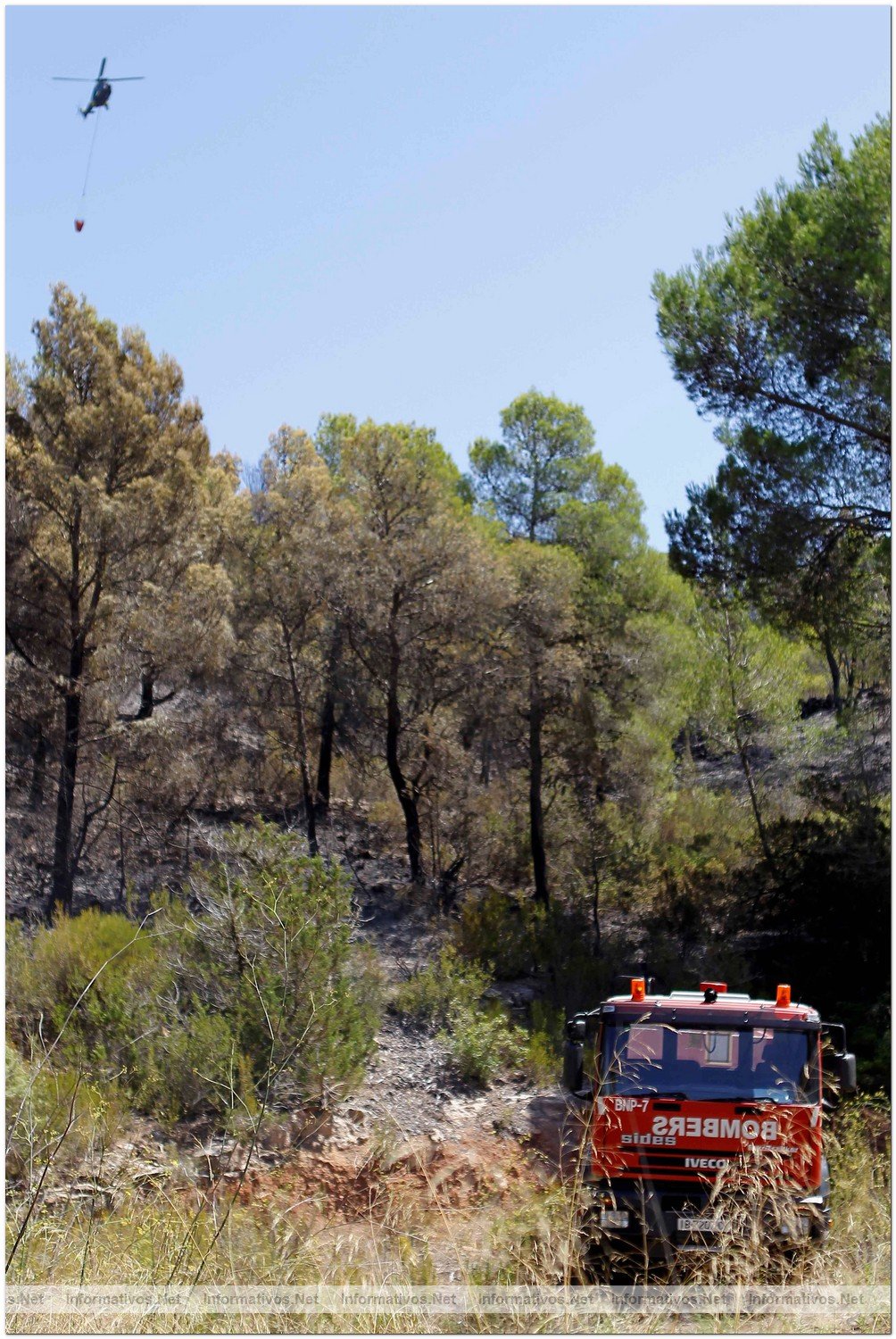 23 Agosto 2010.- Foto del incendio en Cala Benirras, Ibiza, donde han ardido 150 hectreas.