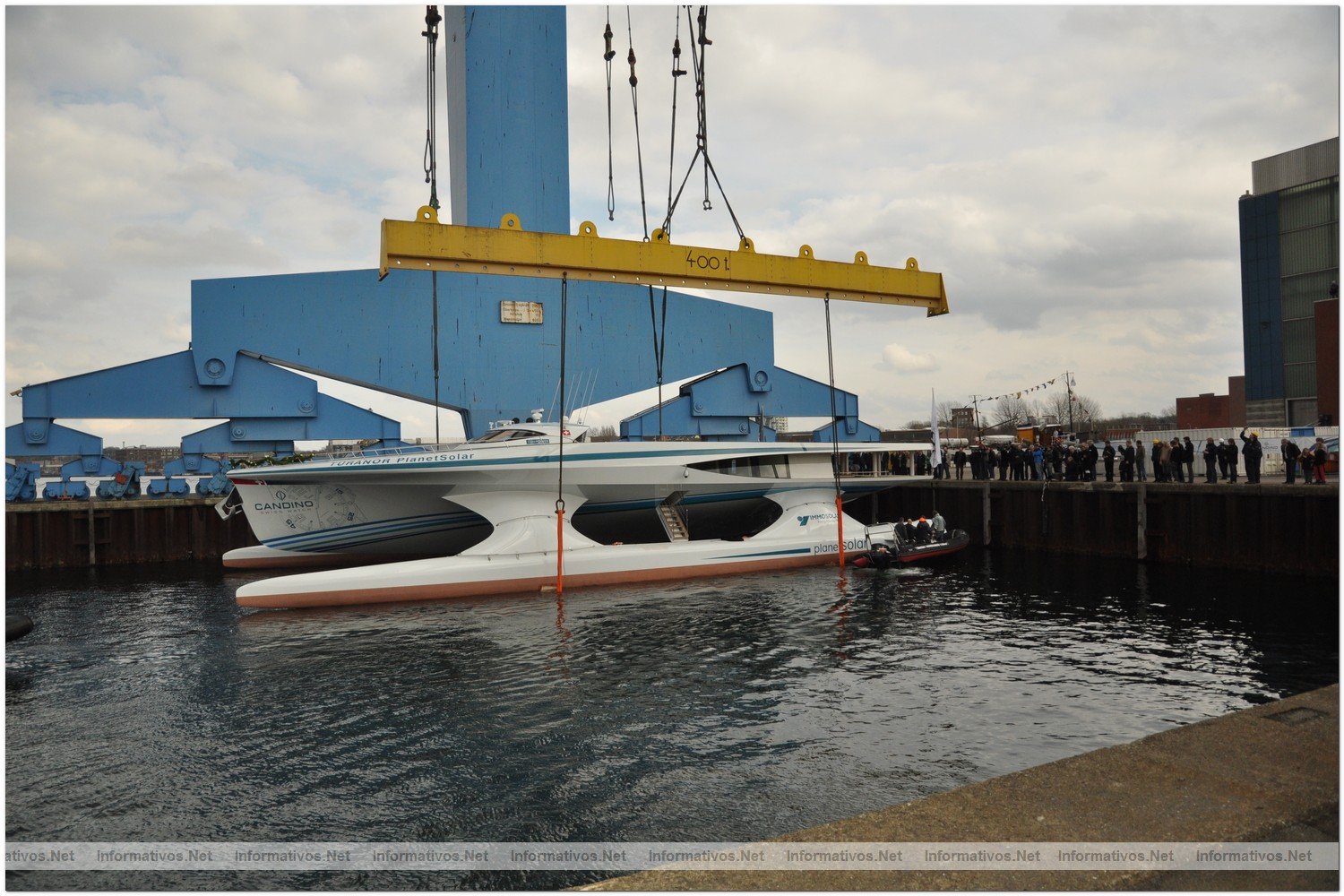 Botadura del MS TRANOR PlanetSolar, el mayor barco solar del mundo