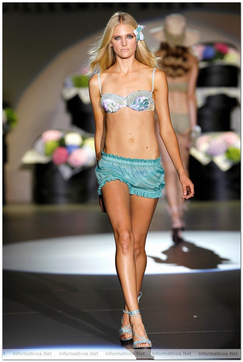 CIBELES MADRID FASHION WEEK - SEP 10    2. Saturday 18    19.00 GUILLERMINA BAEZA