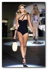 :: Pulse para Ampliar :: CIBELES MADRID FASHION WEEK - SEP 10    2. Saturday 18    19.00 GUILLERMINA BAEZA