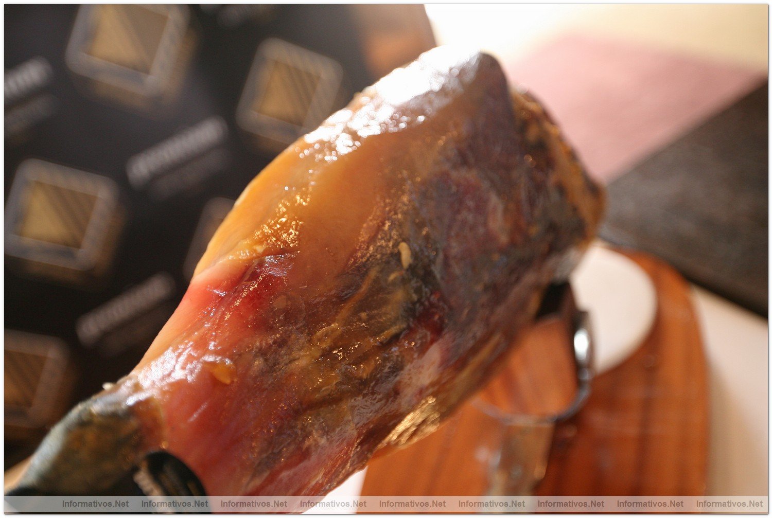 BCN07OCT010.- Presentacin del Jamn Ibrico Puro de Bellota Arturo Snchez Premium  Reserva de 2005