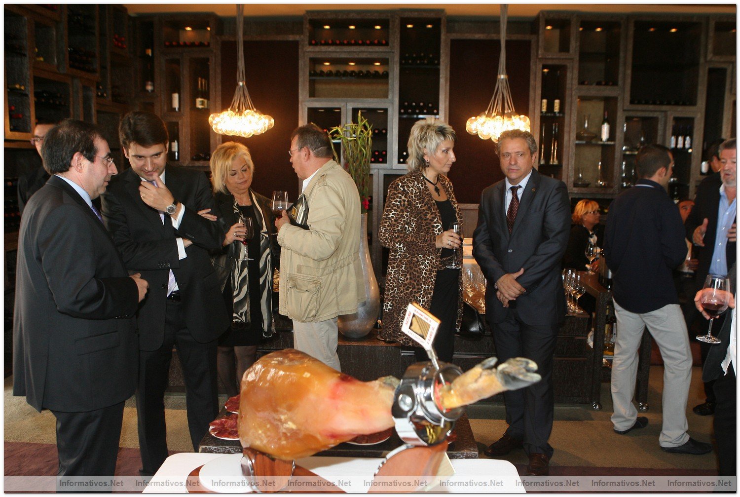 BCN07OCT010.- Presentacin del Jamn Ibrico Puro de Bellota Arturo Snchez Premium  Reserva de 2005