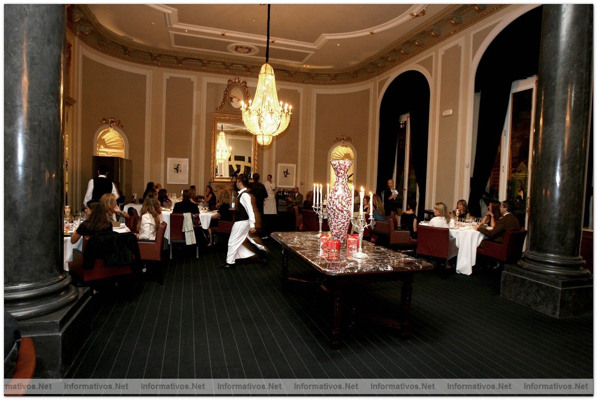 BCN21SEP010.- Presentacin de la coleccin de Lindt para el Invierno 2010 en el Hotel Palace de Barcelona