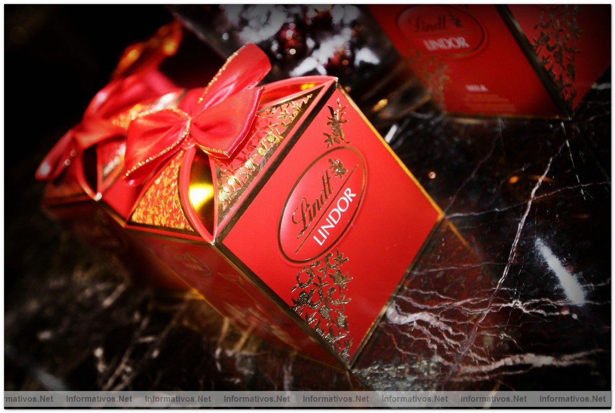 BCN21SEP010.- Presentacin de la coleccin de Lindt para el Invierno 2010 en el Hotel Palace de Barcelona