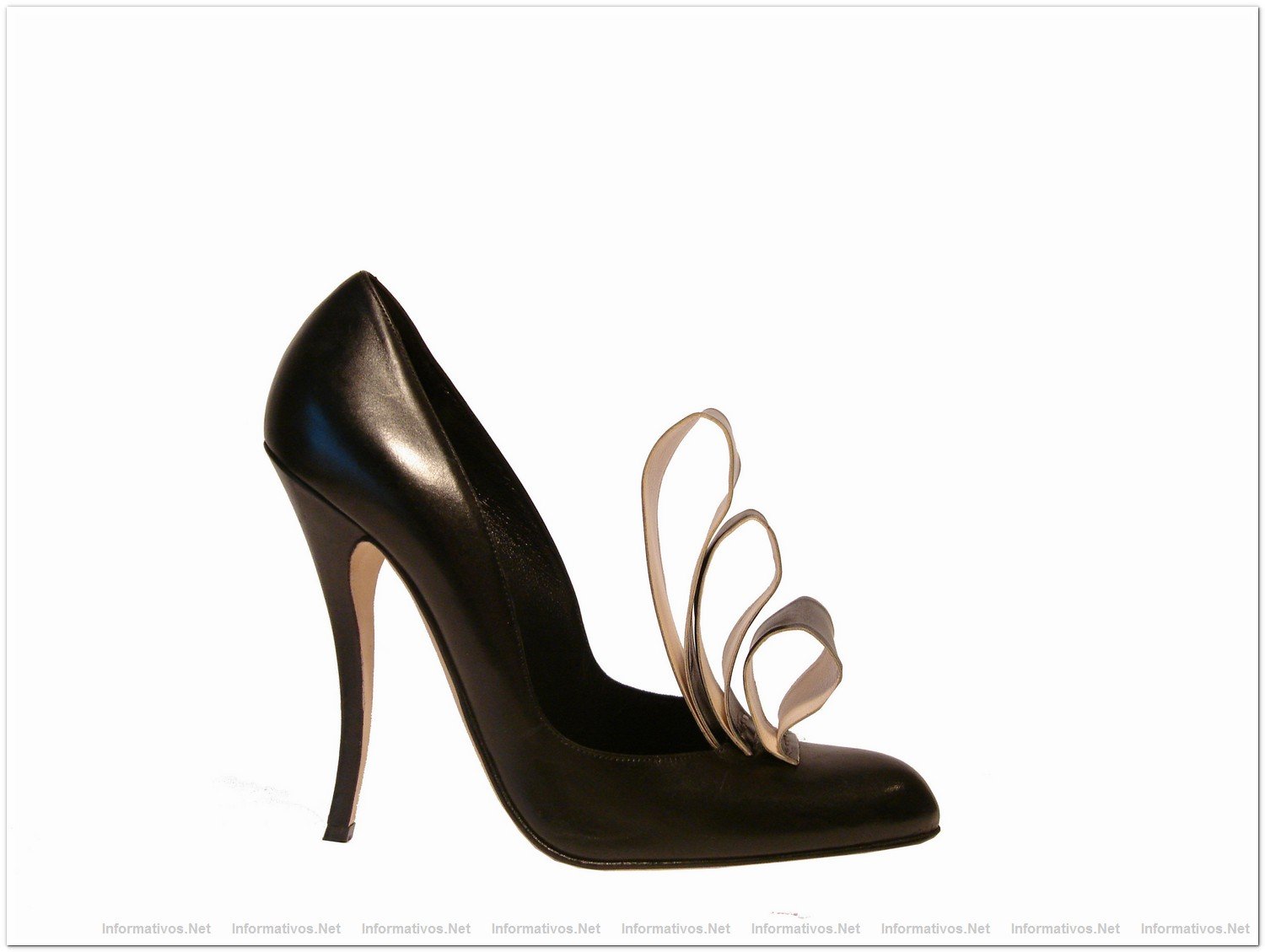 Manolo Blahnik Coleccin Invierno 2011: modelo Exclu