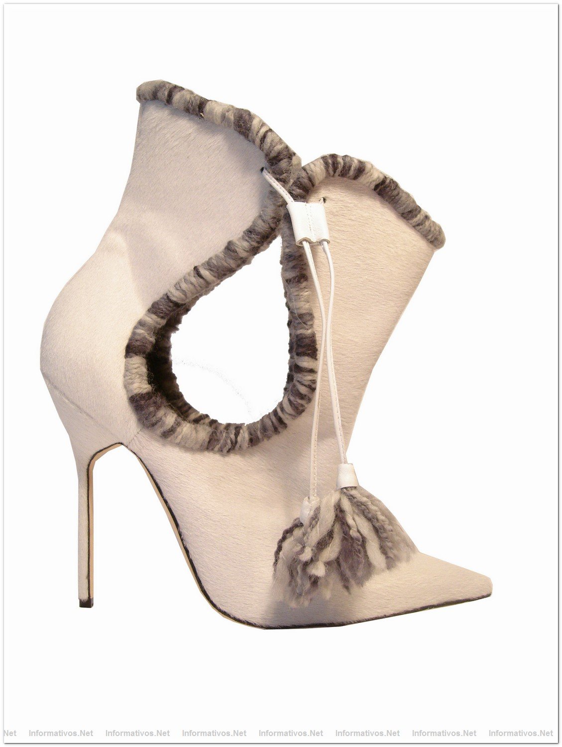 Manolo Blahnik Coleccin Invierno 2011: modelo Ganda