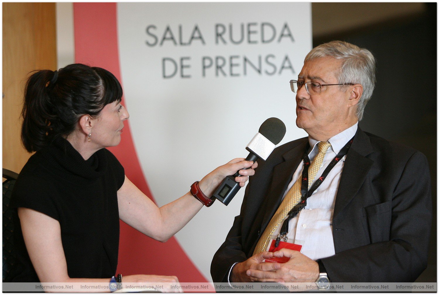 BCN19OCT010.- XIV Congreso Nacional de Psiquiatr�a: Dr. Julio Vallejo, Presidente Asociaci�n Espa�ola de Psiquiatr�a