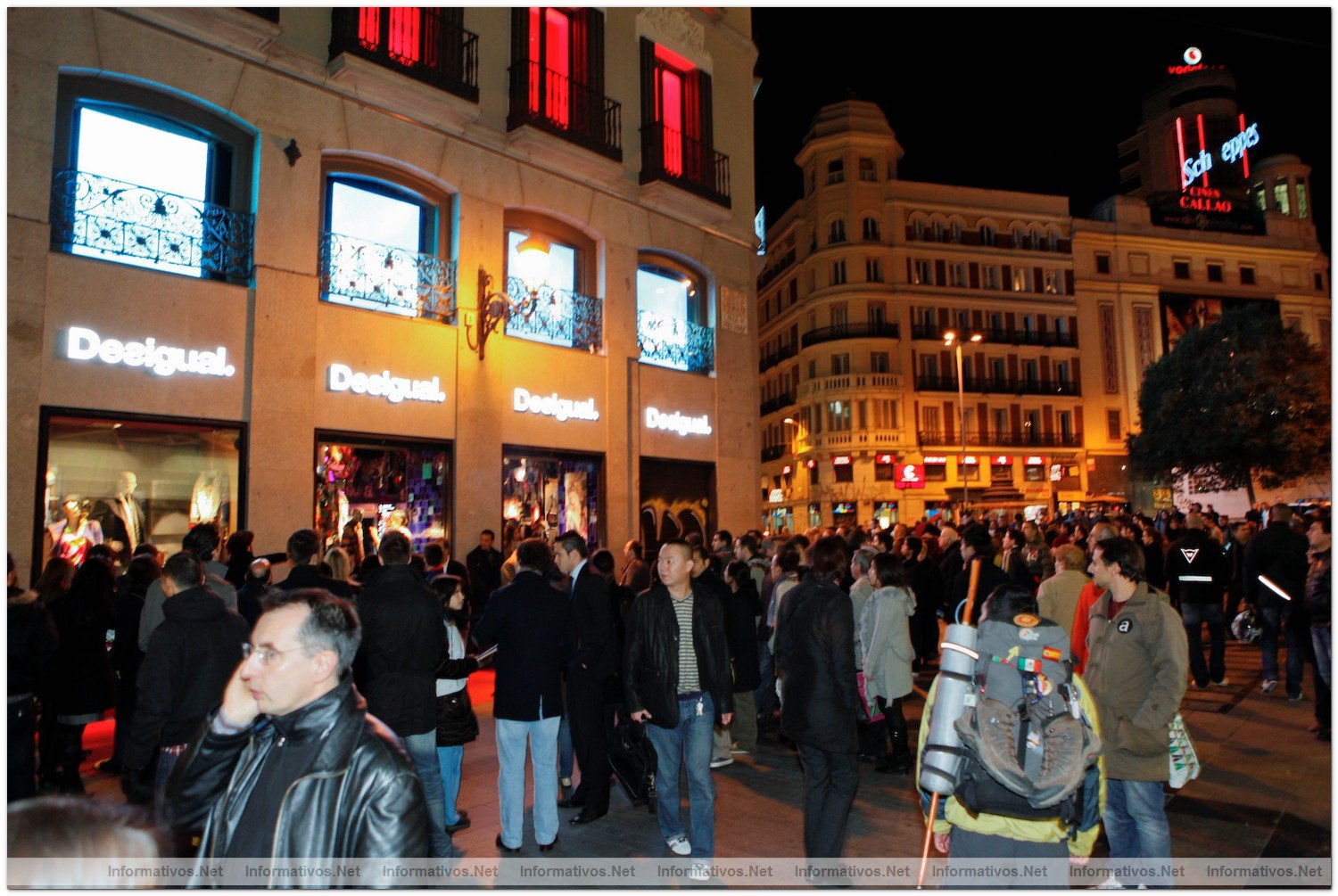 MAD16NOV010.- Apertura de la tienda Desigual ms grande del mundo, en el centro de Madrid