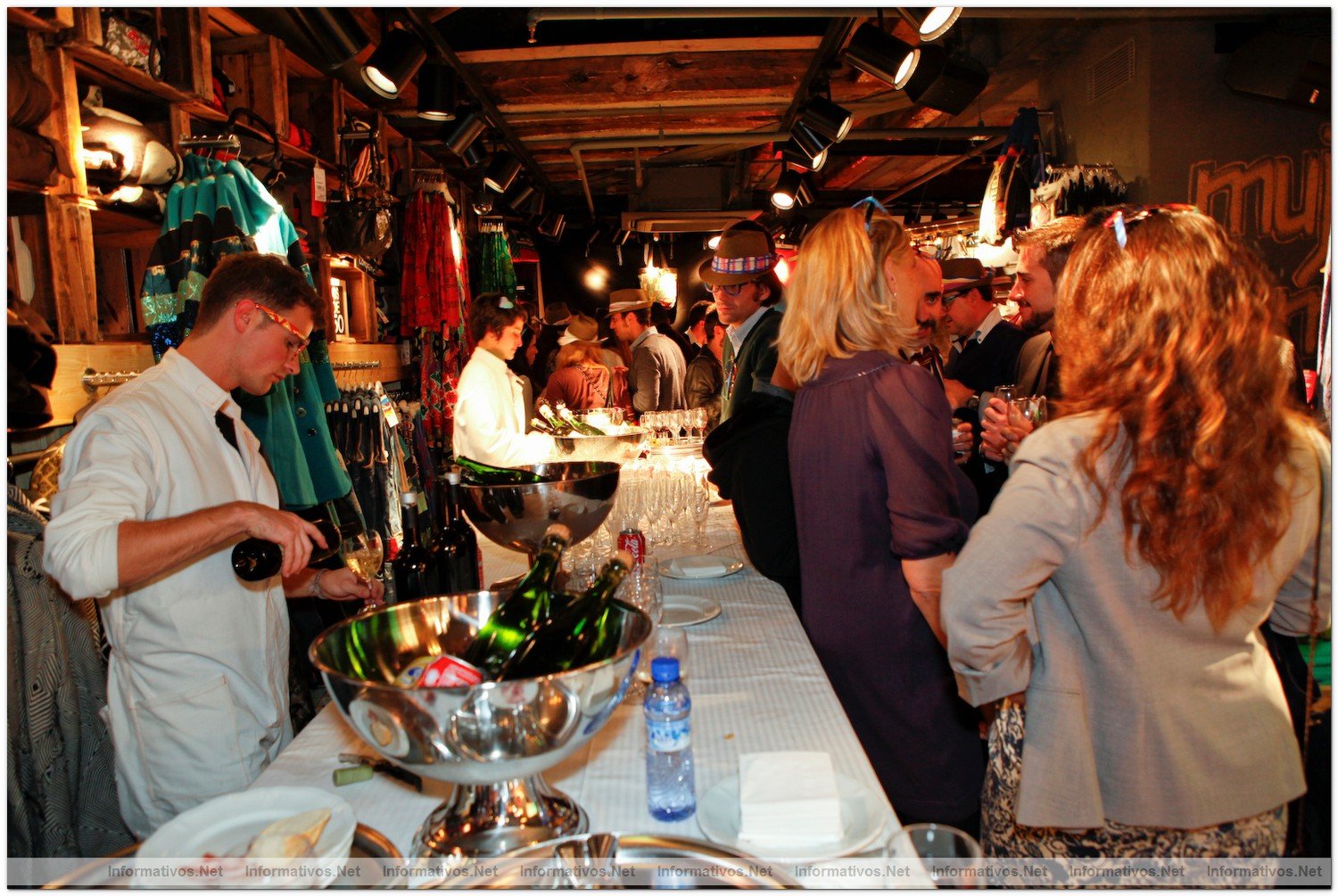 MAD16NOV010.- Apertura de la tienda Desigual ms grande del mundo, en el centro de Madrid
