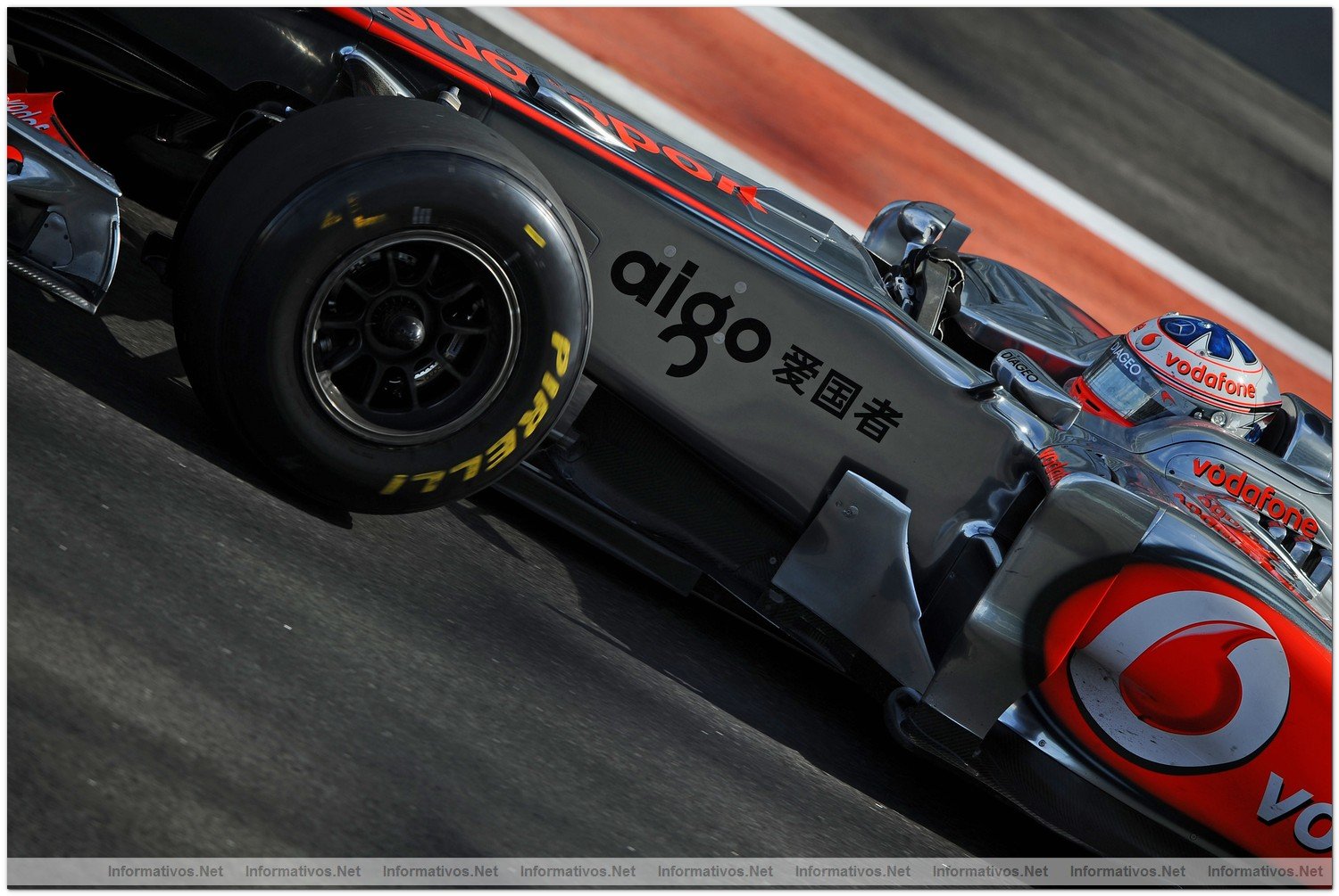 Abu Dhabi NOV010.- Primeros tests oficiales de las escuderas de F1 con los neumticos Pirelli