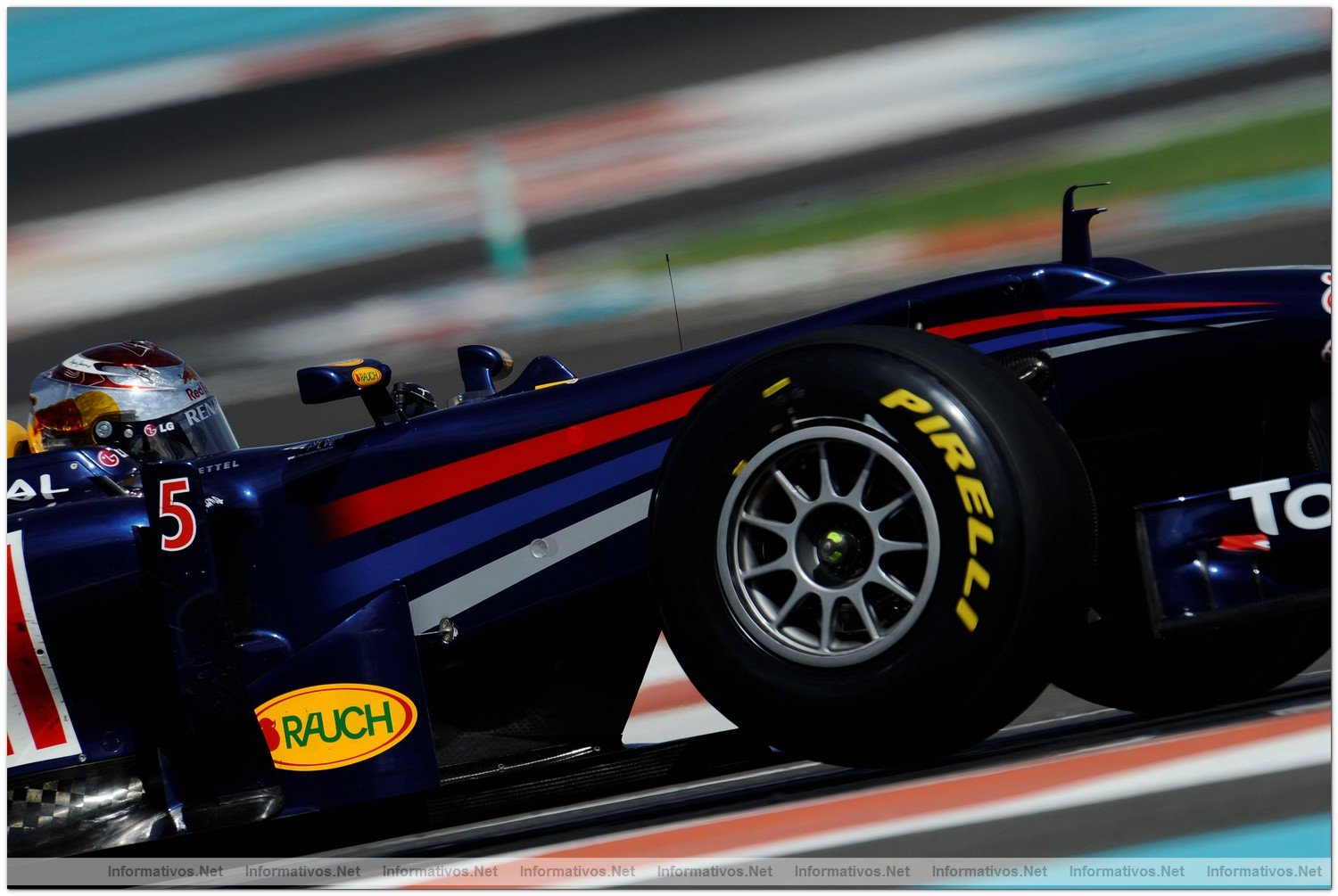 Abu Dhabi NOV010.- Primeros tests oficiales de las escuderas de F1 con los neumticos Pirelli