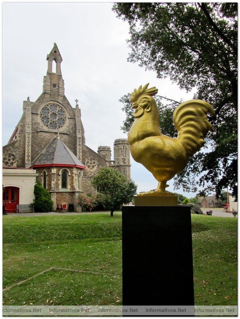 "GALLO" de dEmo en el Colegio HOLYCHILD. - HATINGS - LONDRES 2010