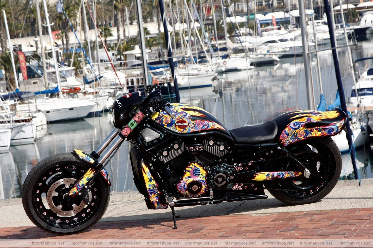 La Harley Custo Edicin Limitada a 1 unidad exclusiva. Se subasta el prximo 21 de Diciembre de 2010