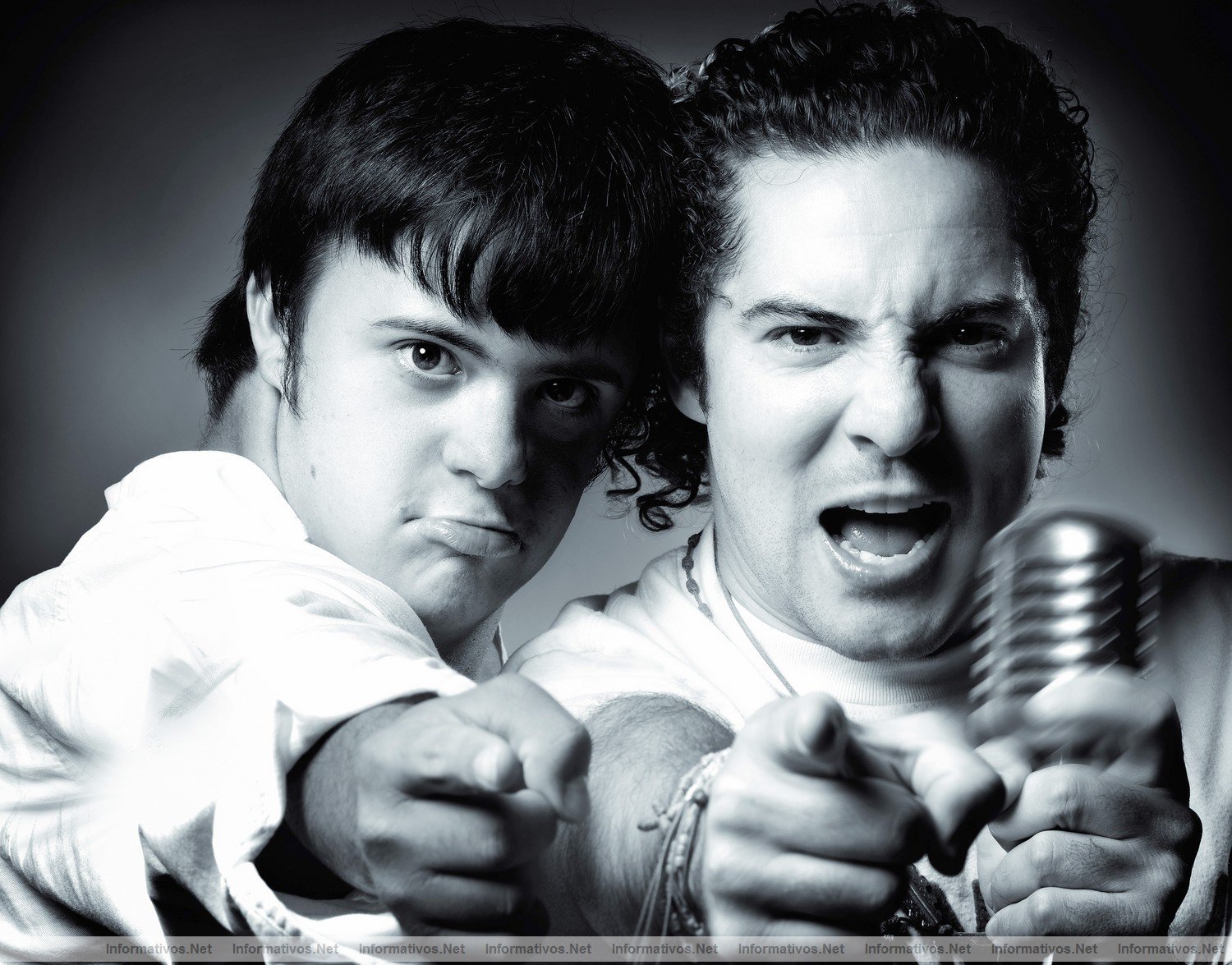 Chencho y el cantante David Bisbal (fotografiado  por Jaime Mal)