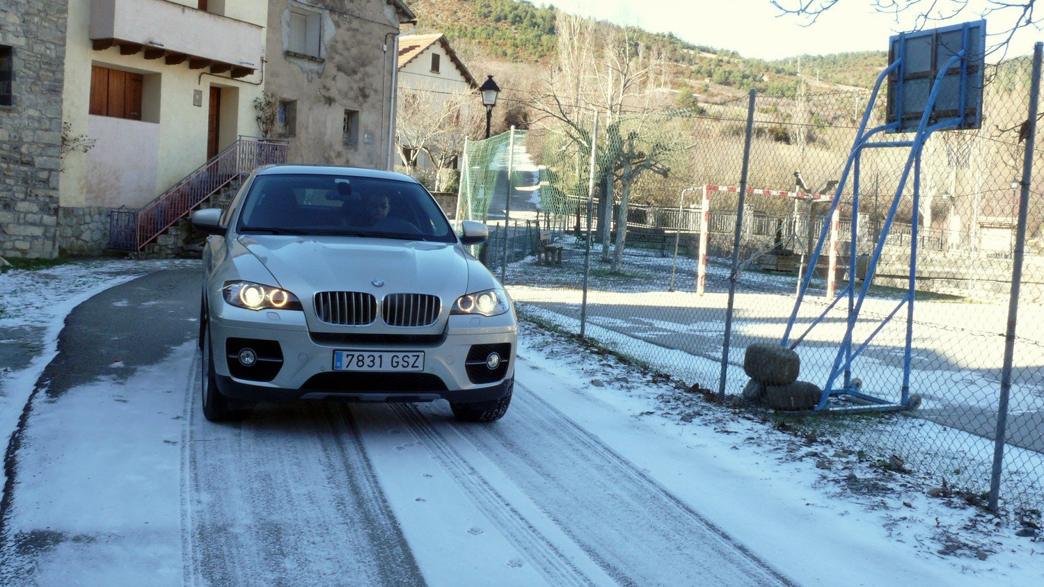 DIC2010.- Prueba Dinmica Informativos.Net del BMW X6 Active Hybrid